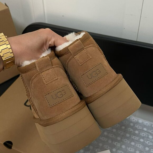 UGG Australia Classic Ultra Mini Platform Boots - Picture 7 of 7